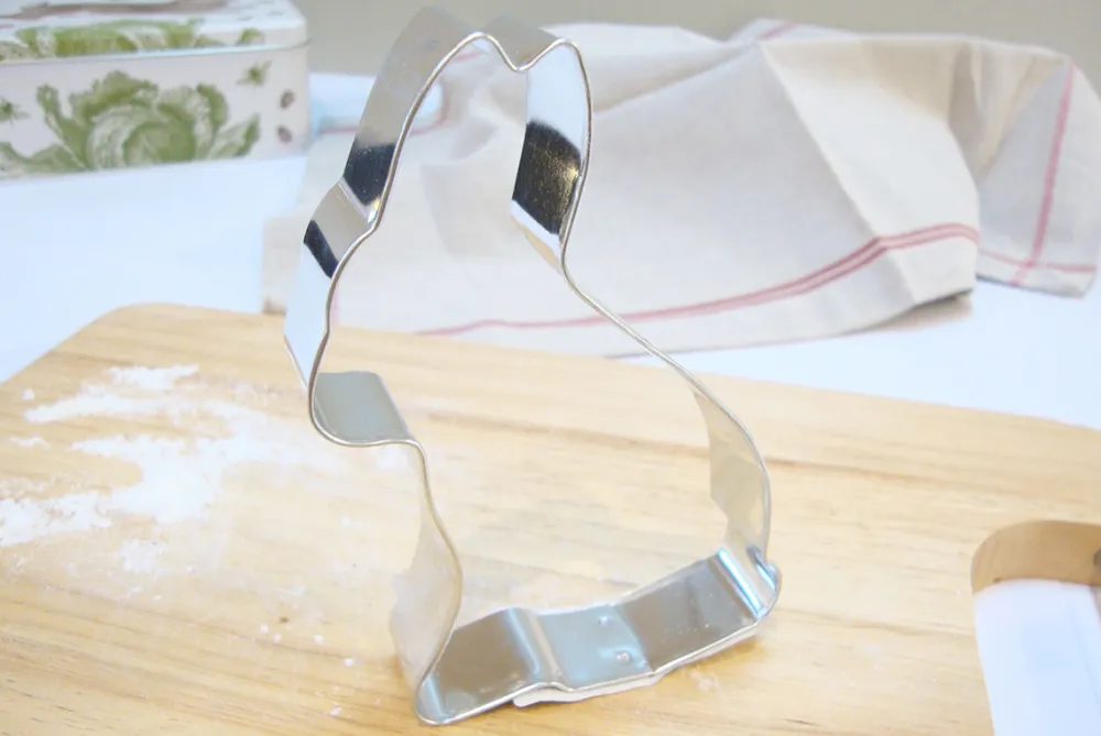 Cottontails Baby Little Kitchen | Bunny Baking*Large biscuit cutter - bunny