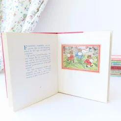 Cottontails Baby Vintage | Vintage Bunnies*VINTAGE book - Hare Joins the Home Guard (1970)