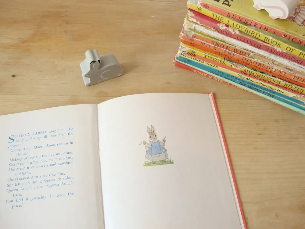 Cottontails Baby Vintage | Vintage Bunnies*VINTAGE book - Little Grey Rabbit Makes Lace (1962)